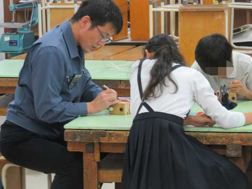 金沢市立兼六小学校の出前はんこ講座です。