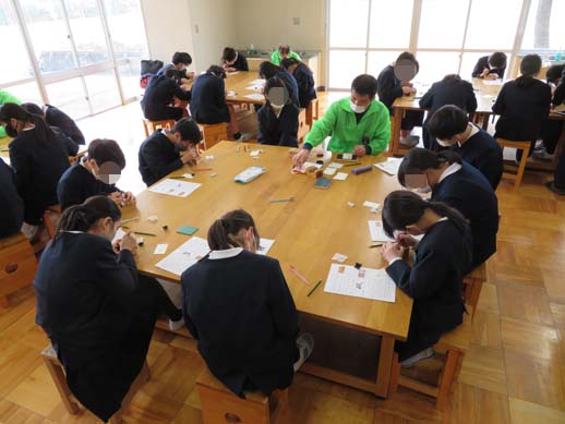 野々市市立館野小学校の出前はんこ講座です。